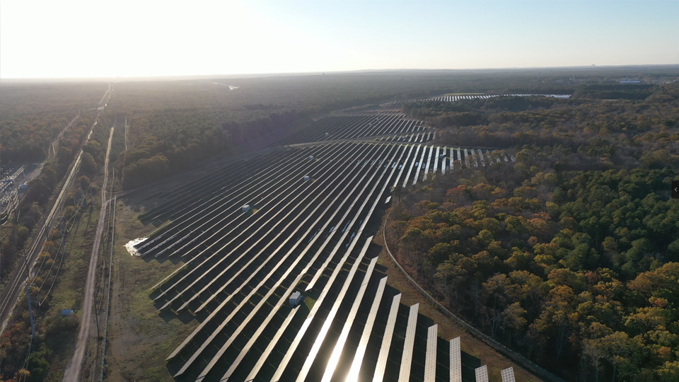 Napakaganda ng drone aerial photography ng solar power station!