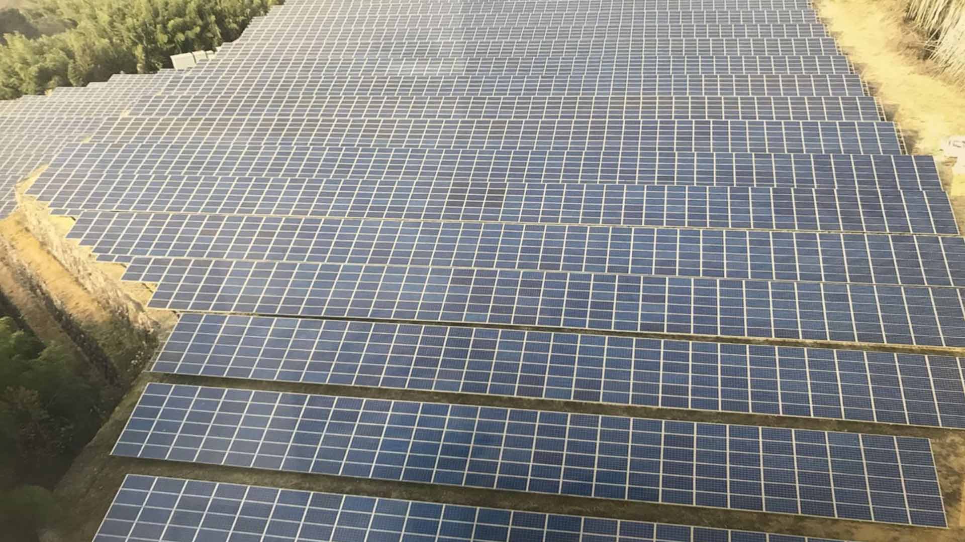 Ilang mountain slope solar projects na natapos ng Huge Energy